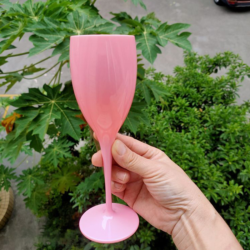 مزمار الشمبانيا البلاستيكي آمن - مراجعة Wine Beer Whiskey وسعره